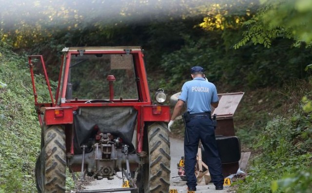 Pijani mladić nakon nesreće odlučio pobjeći od policije na - traktoru