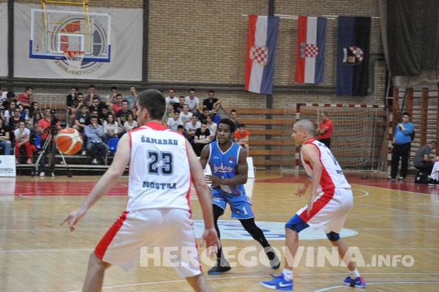Velika pobjeda: HKK Zrinjski - KK Igokea 71:65