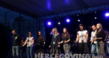 koncert, Mostar, Evo, činim sve novo