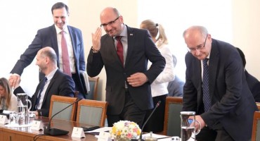 Bh. Hrvati ujedinili HDZ, SDP, Most i cijelu oporbu u Hrvatskoj