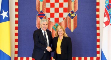 Grabar-Kitarović stigla u Mostar gdje će se susresti s hrvatskim članom Predsjedništva BiH 
