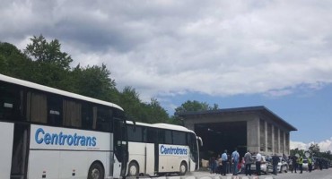 Migrante registriraju u Mostaru da bi ih ostavili u HNŽ-u