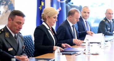 Predsjednica zabrinuta: 'Zadužili smo tajne službe da izrade posebne mjere'