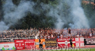 Hercegovački derbi: Pogled prema tribinama, pogled prema Ultras-ima i Škriparima