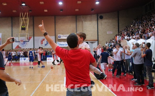 HKK Zrinjski