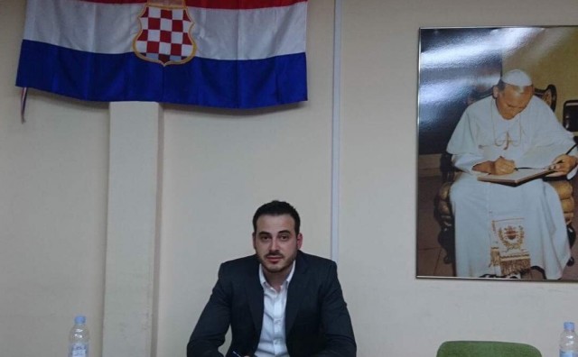 Darko Kvesić: Prošao je hrvatski narod još teža vremena, i preživio, uzdignute glave i glasa.