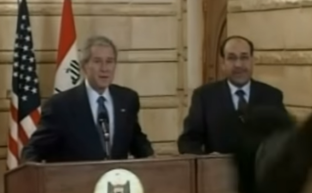 Novinar koji je gađao Busha cipelom kandidirat će se za irački parlament
