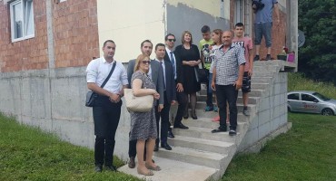 Marinko Čavara, Tuzla