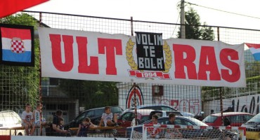 volim te bola, Ultras Zrinjski Mostar