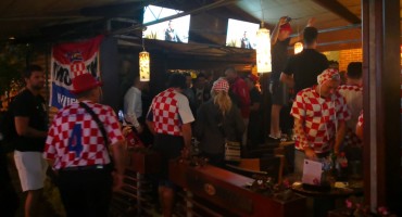 Hrvatska zemlja, Rusija