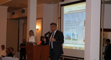 Predsjednik Čović sa dužnosnicima HDZ-a BiH nazočio donatorskoj večeri za izgradnju vjersko-kulturnog središta Plehan