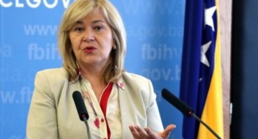 Neće doći do smanjenja plaće, nitko više nije spreman raditi ni za 700 KM
