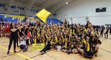 Mostarske mažoretkinje