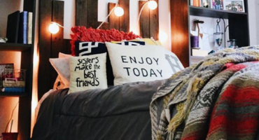 Devet predmeta u spavaćoj sobi koji donose sreću i uspjeh