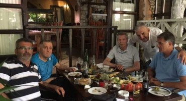 Mostarske legende u rodnom gradu: Sastali se Bajević, Marić, Vladić i Slišković 