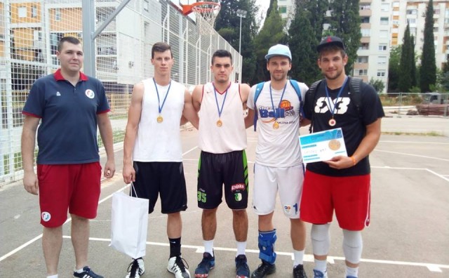 Studentski Zbor Sveučilišta u Mostaru: Održan turnir u basketu