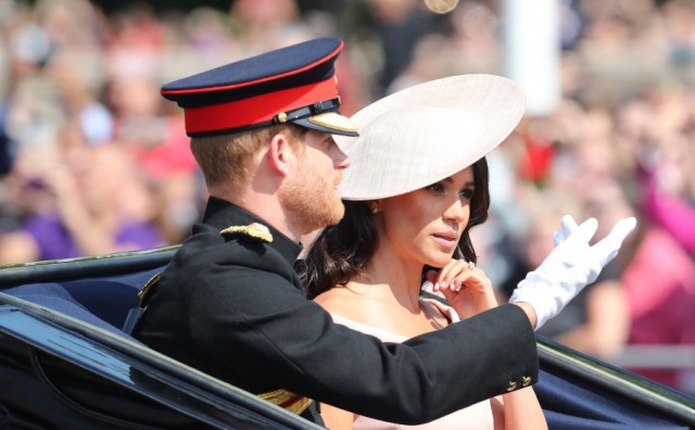 Tajne kraljevskog vlaka kojim će se Meghan Markle s kraljicom Elizabetom voziti na prvu službenu dužnost
