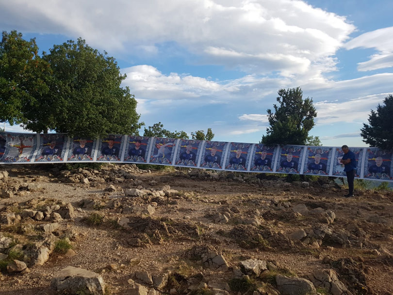 30-metarski mural s Vatrenima iz Hercegovine putuje na polufinale u Rusiju