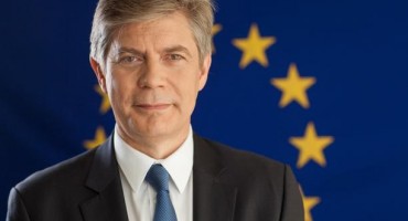 Ignoriranje Ustavnog suda vodi BiH u krizu, velika očekivanja od kongresnika Wickera