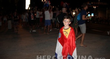 Pogledajte kako su Dubrovčani i njihovi gosti proslavili ulazak u polufinale