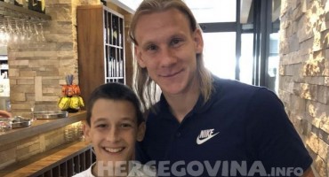 Vatreni velikoga srca Domagoj Vida stigao u Međugorje
