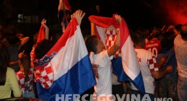 Mostar, slavlje, Vatreni, hrvtaska vatreni, Hrvati u BIH, Hrvatska zemlja