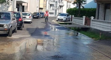 Mostar: Nakon nedavnog asfaltiranja Stara Ilićka ponovno pod vodom 