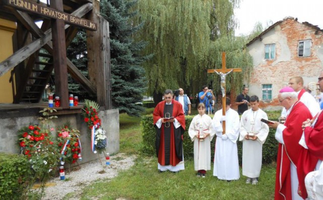Dan molitvenog sjećanja na mučenike u Drvaru i Bos. Grahovu