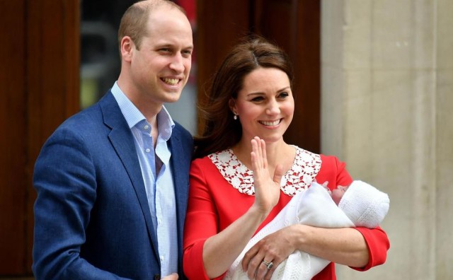 Princ Louis ima čak šest krsnih kumova: Harry nije među njima