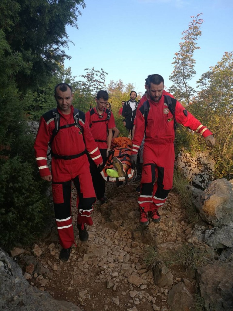 Međugorje: Talijanska državljanka teško povrijeđena na vrhu brda Križevac