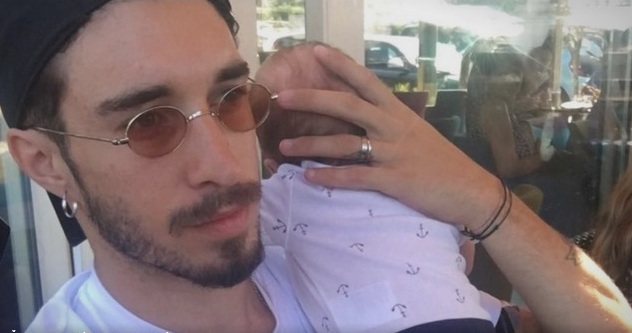 Prizor Šime Vrsaljka koji u naručju drži svog nasljednika malo je koga ostavio ravnodušnim