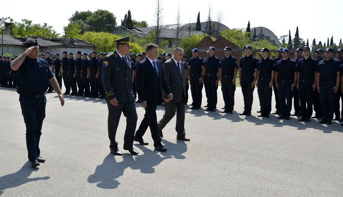 Granična policija BiH dobila stotinu novih policajaca