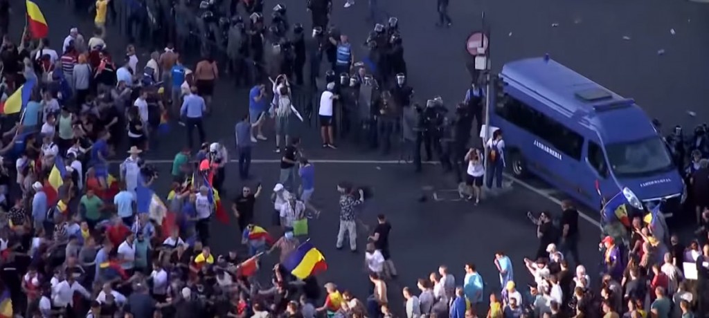 Rumunjski anti-vladini prosvjedi prerasli u sukobe s policijom