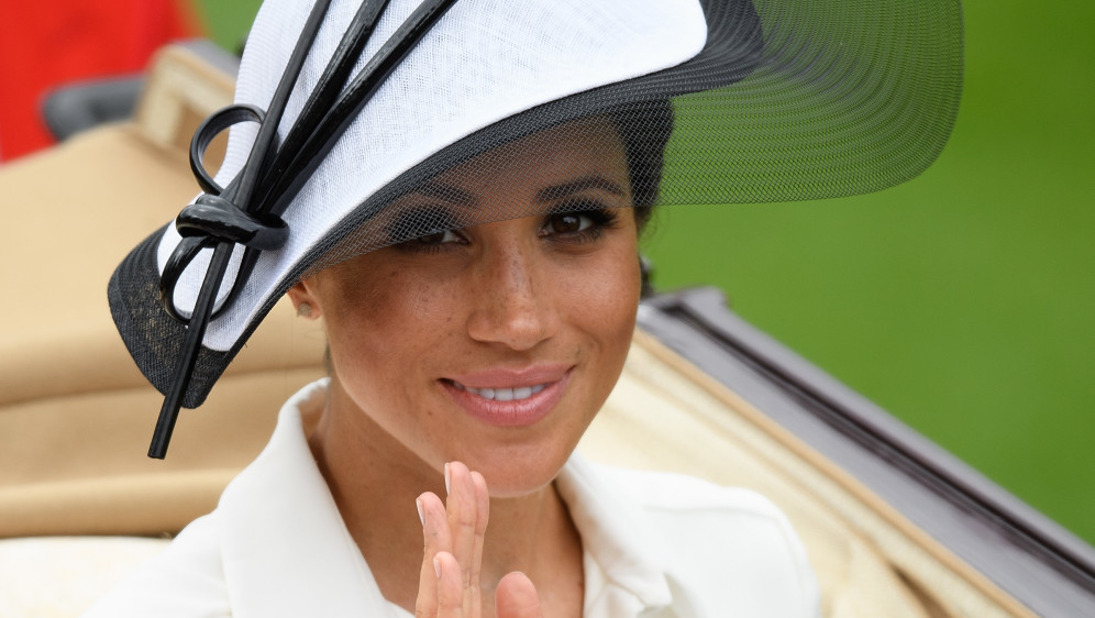 Meghan Markle na svom je blogu još davno pisala o tome da želi postati princeza, a komentirala je i Kate!
