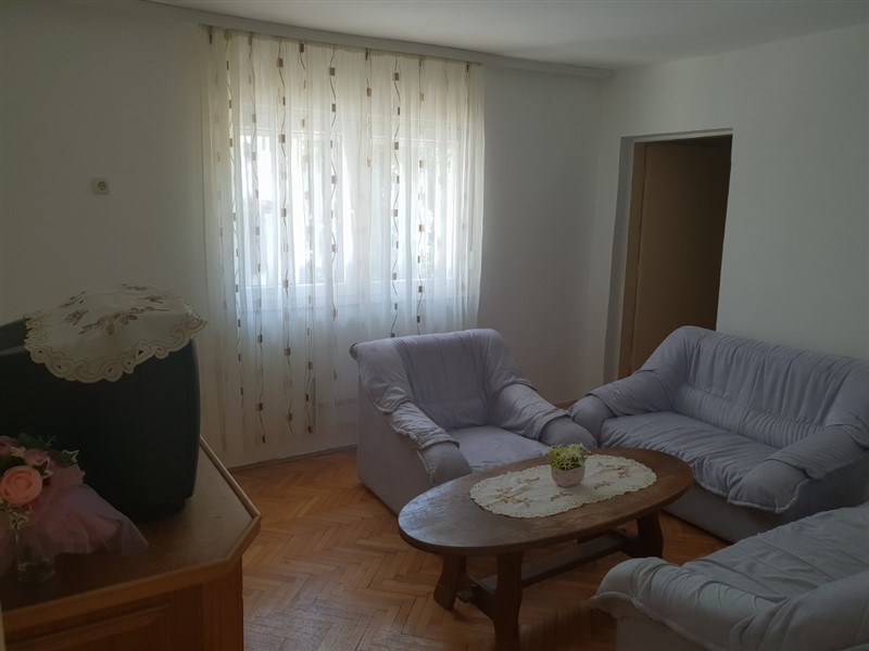 Mostar: Prodaje se dvosoban stan