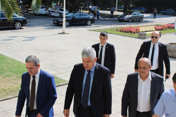 Ne možemo prihvatiti rješenje koje ne osigurava da Hrvati biraju svoje predstavnike u Predsjedništvu i Domu naroda
