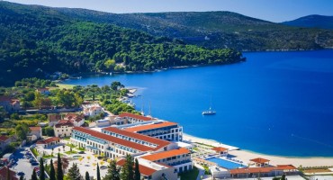 Dubrovačka biskupija ugostit će djecu iz župa Drvar i Grahovo na ljetovanju u Slanom