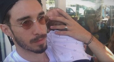 Prizor Šime Vrsaljka koji u naručju drži svog nasljednika malo je koga ostavio ravnodušnim