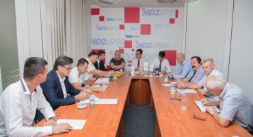 Koalicija Hrvatsko zajedništvo: Fingirana svađa istinskih saveznika