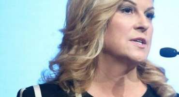 Grabar-Kitarović odlikovala umirovljene generale Gotovinu i Markača