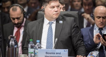 Hrvatima se ne može oduzeti dvojno državljanstvo, o tome postoji sporazum