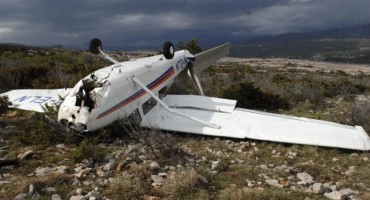 Dvadeset poginulih u padu zrakoplova u švicarskim Alpama