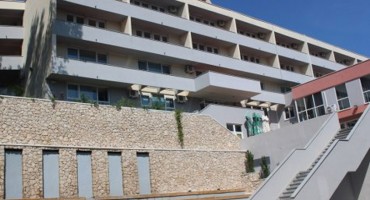 Demanti na tekst u medijima pod nazivom: „Vlada ZHŽ prelomila - najavili isplatu duga prema Studentskom centru Mostar“