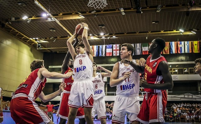Mladi hrvatski košarkaši prvaci su Europe! Nakon drame srušili su Španjolsku