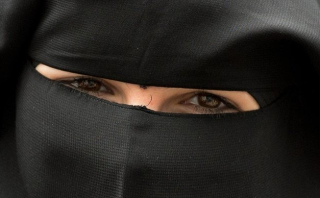 Danska - zabranjeno pokrivati lice na javnim mjestima