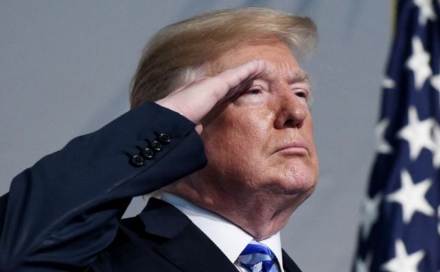 Trump 'bilda' naoružanje: 'Imat ćemo najsmrtonosnije oružje ikada. Nitko neće imati izgleda!'