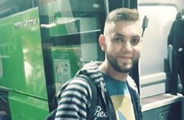 PJESMA OCA ČIJI JE SIN NAPUSTIO HRVATSKU ŠIRI SE INTERNETOM: ‘Krenite, djeco, sretan vam put, u tuđoj zemlji nađite sreću…’