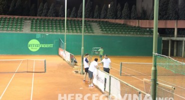 TLRM: Finale turnira parova