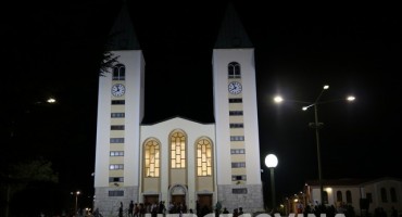 Međugorje, kraljica mira, svetište, replike crkava