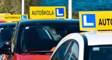 U Mostaru polaganje vozačkog ispita 1400, a u Srednjobosanskoj županiji 1080 maraka